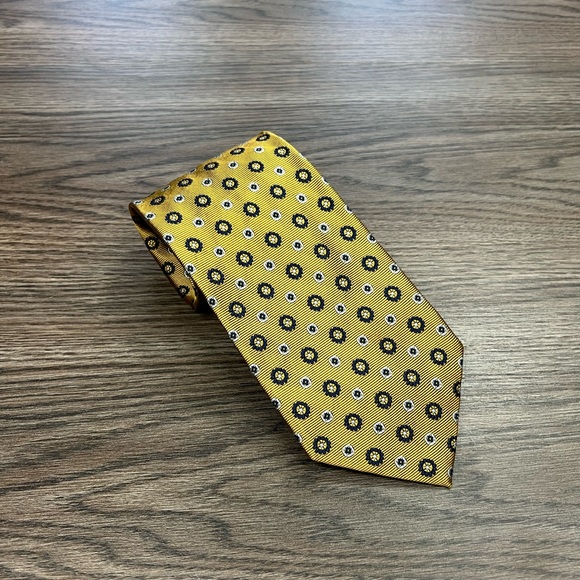 Faconnable Other - Faconnable Gold w/ Navy & White Check Silk Tie